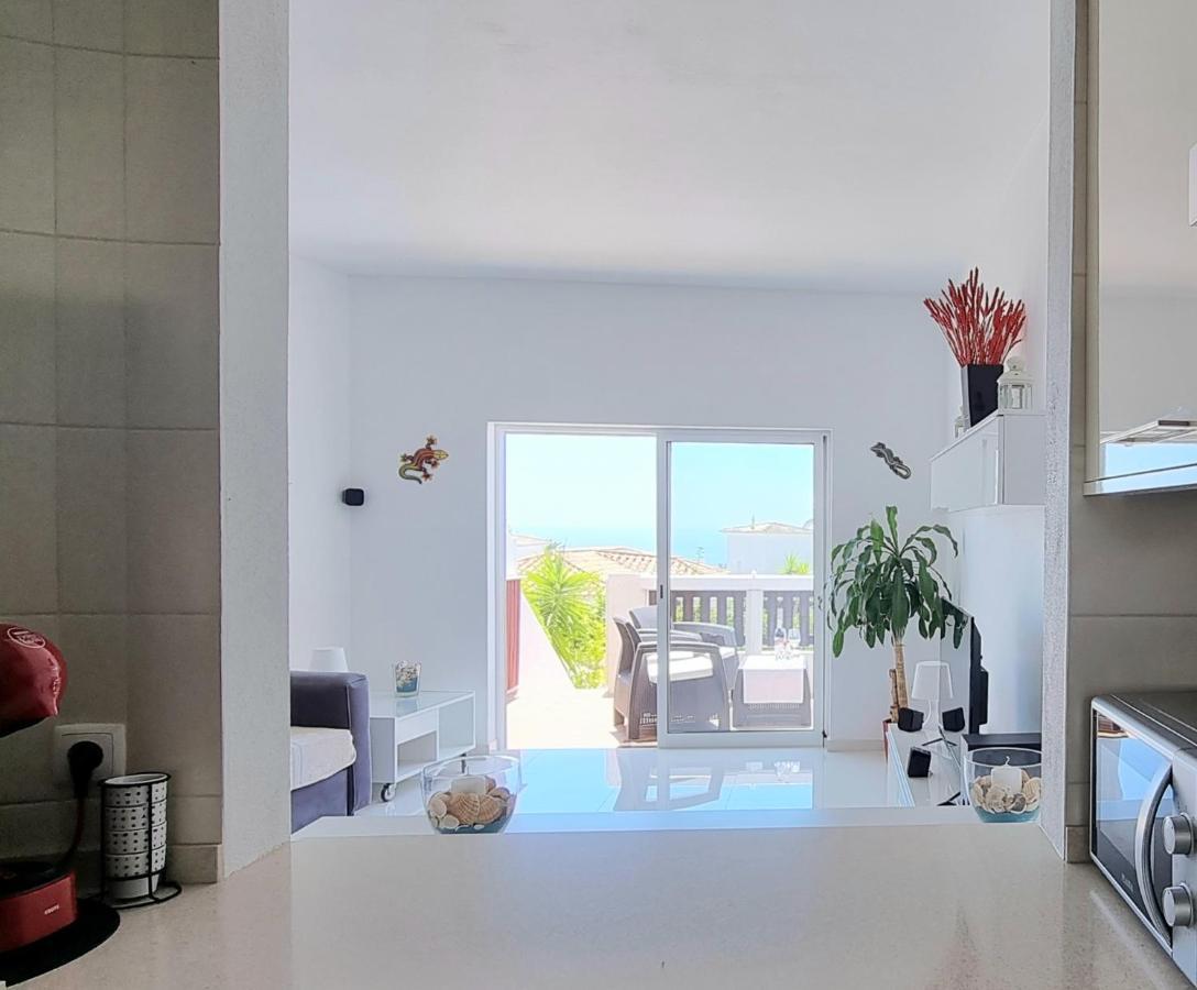 Modern Apartment ✬Waterside Gardens Praia Da Luz Экстерьер фото